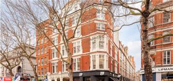 Flat to rent in Charing Cross Road, Covent Garden, London WC2H