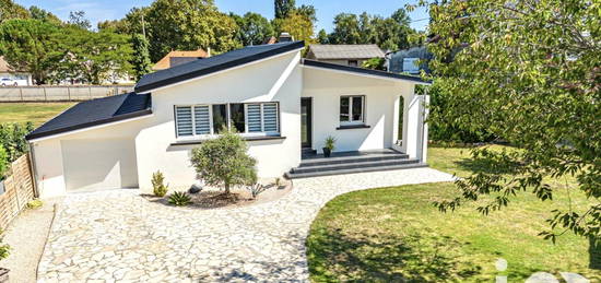 Maison de plain-pied  à vendre, 5 pièces, 3 chambres, 109 m²