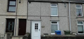 2 bedroom terraced house