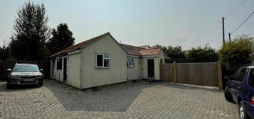 3 bedroom detached bungalow for sale