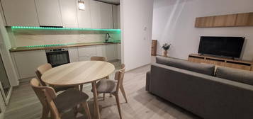 Apartament in bloc IRIS/ SEDAKO-Prima Inchiriere