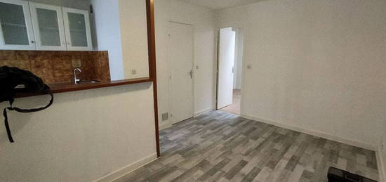 Location appartement 2 pièces 28 m²