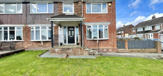 4 bedroom semi-detached house for sale