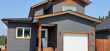16-19 WANN ROAD, Whitehorse, Yukon