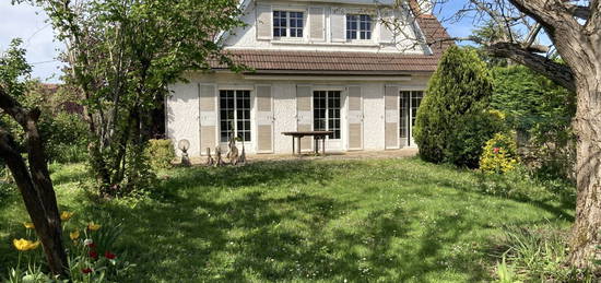 Maison  à vendre, 7 pièces, 4 chambres, 113 m²