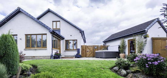 3 bed detached house for sale