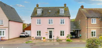 5 bedroom detached house for sale