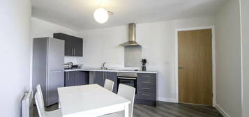 3 bed flat to rent