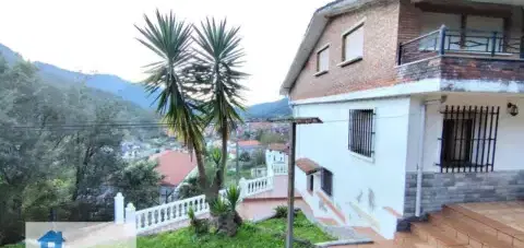 Chalet en Barrio del Mazo