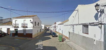 Casa en Carrión de los Céspedes