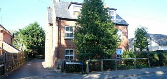 1 bedroom ground floor flat for sale