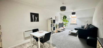 Flat for sale in Wilson Court, Bromley Avenue, Monkseaton Village NE25