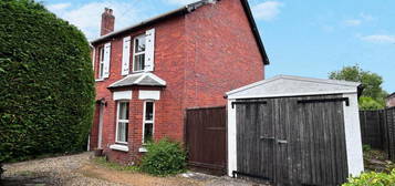 4 bedroom semi-detached house for sale