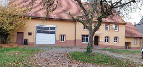 Haus mit großen Grundstück in Zweibrücken zu verkaufen !