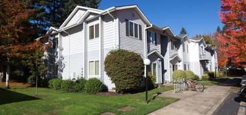 1802 N  Pine St #1B-1Ba-725Sqft, Canby, OR 97013