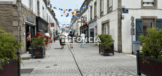 CONCARNEAU - plein centre ville