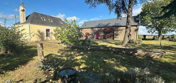 DEUX HABITATIONS AVEC GRANGE + JARDIN