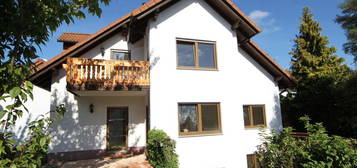 Wohnung mit EBK & Terrasse in 3-FH in Pohlheim-Garbenteich