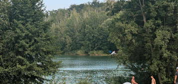 Gartengrundstück mit Privatsauna am See