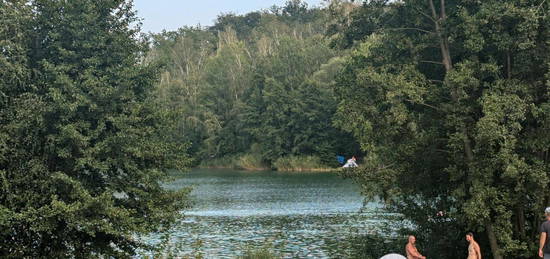 Gartengrundstück mit Privatsauna am See