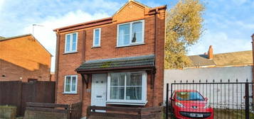 2 bedroom detached house for sale