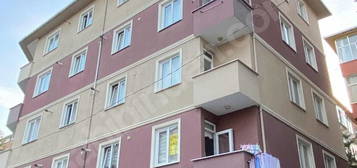 DİŞ HASTANESİ DİBİNDE İSKANLI ULAŞIMI KOLAY 2+1 DAİRE