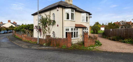 2 bedroom detached house for sale