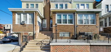 547-1/2 Alcott St, Philadelphia, PA 19120