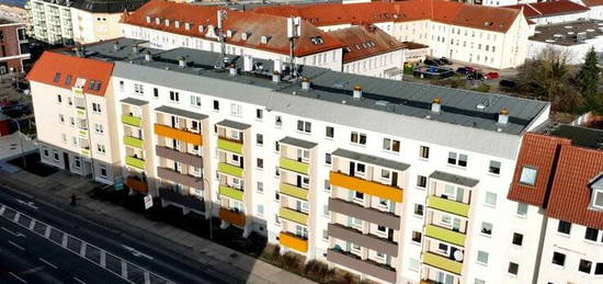 2-Zimmer-Wohnung mit Balkon in der City