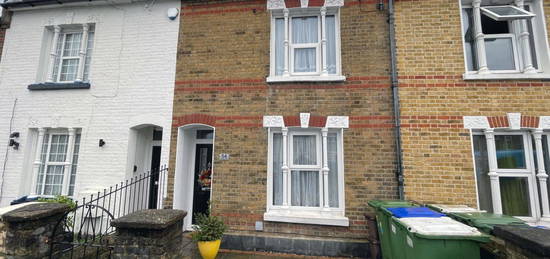 3 bed terraced house for sale