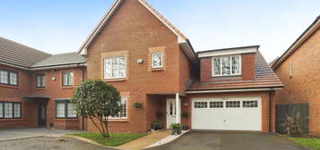 5 bedroom detached house for sale