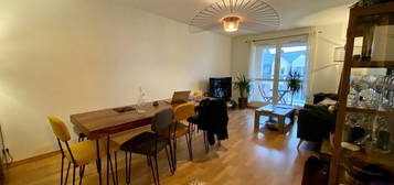 Appartement  à louer, 3 pièces, 2 chambres, 67 m²