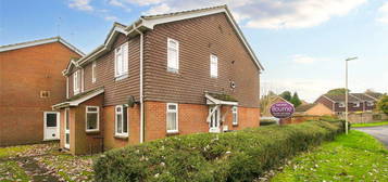 Flat for sale in Mimosa Close, Lindford, Bordon, Hampshire GU35