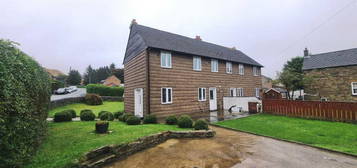 3 bedroom semi-detached house