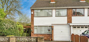 3 bed semi-detached house for sale