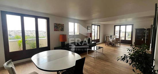 A VENDRE - 5 PIECES 132m² - DERNIER ETAGE