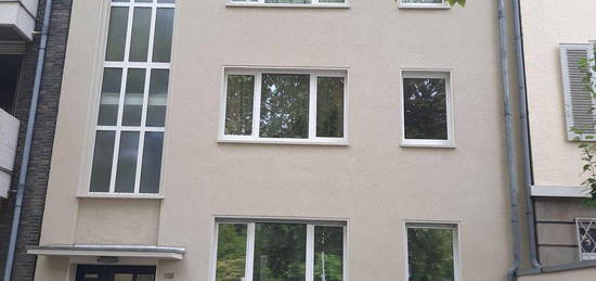 Kernsanierte EG Wohnung 4 Zimmer+KDB, Terasse, Garten in Mönchengladbach nähe BAB A 52 Düsseldorf