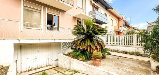 Villa a schiera via Viviani, 0, Parco di Terramaini, Cagliari