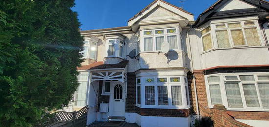 3 bedroom terraced house