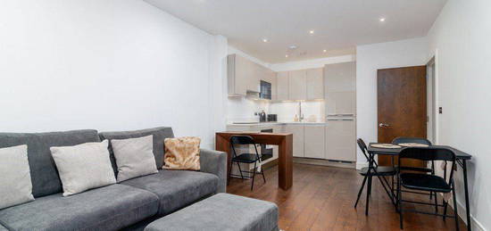 Flat to rent in Lourdes Apartments, North End Road, London W14