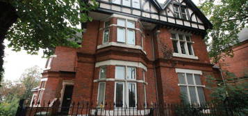 2 bed flat to rent