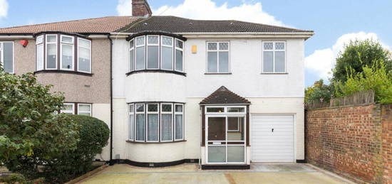 4 bedroom semi-detached house for sale