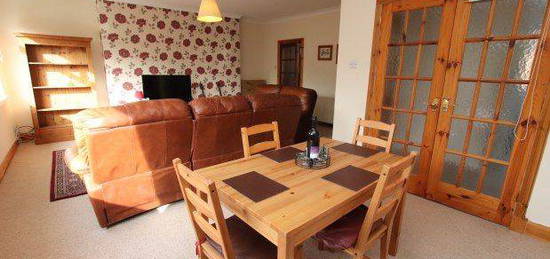 2 bed flat to rent