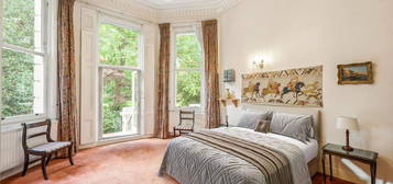 4 bed flat for sale