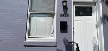 1305 Parrish St #2F, Philadelphia, PA 19123