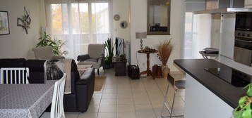 Appartement à vendre à Vaulx Milieu