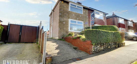 2 bedroom semi-detached house for sale