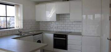 Flat to rent in Walsall Road, West Bromwich B71