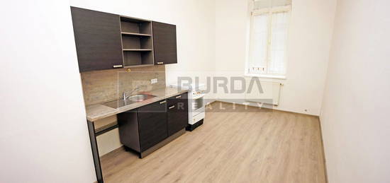 Pronájem bytu 1+kk 18 m²