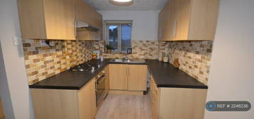 2 bedroom terraced house